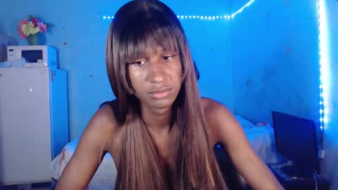 Danielle online show from September 2025 09:25:01 PM