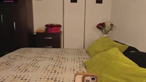 Snapshot of angellaisabella chatting on June 2026 03:39:02 PM ANGELA ISABELLA online show from June 2026 03:39:02 PM