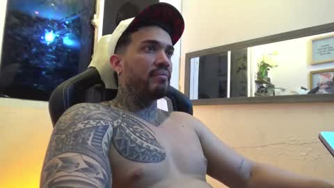 angellatino0 online show from January 2025 11:36:02 PM