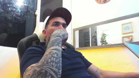 angellatino0 online show from February 2025 05:53:02 AM