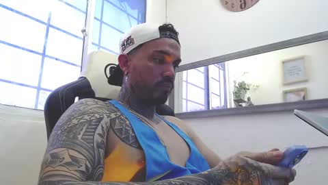 angellatino0 online show from February 2025 09:38:02 PM