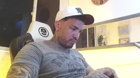 angellatino0 online show from February 2025 03:02:01 AM