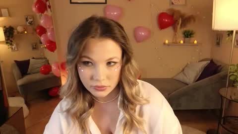 Snapshot of angelldreamss chatting on February 2026 09:21:01 PM angelldreamss online show from February 2026 09:21:01 PM