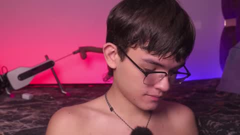 Angelo I work from home this is my room  online show from November 2025 12:27:01 PM