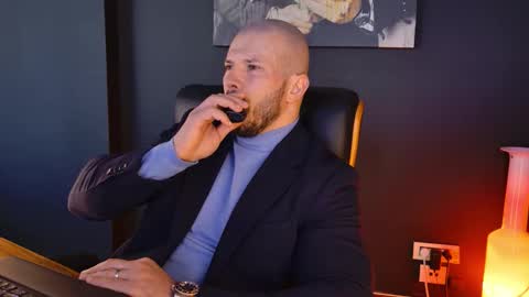 BlackWolf online show from November 2025 11:43:02 AM