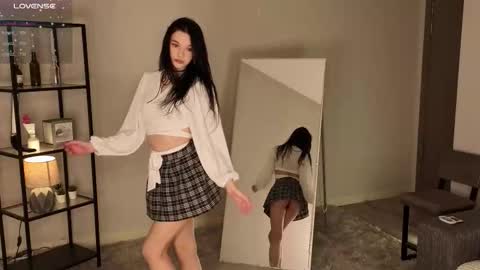 Megan online show from December 2025 01:27:01 PM