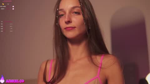 Nikki online show from January 2025 02:19:01 PM