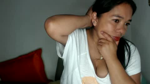 rebeca online show from June 2026 11:42:01 PM