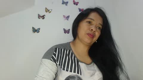 rebeca online show from July 2026 12:31:02 AM