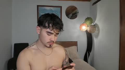 Snapshot of angelx_fox chatting on December 2024 11:28:02 PM Angel Fox online show from December 2024 11:28:02 PM