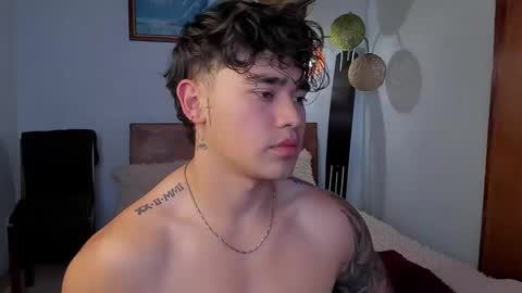 Snapshot of angelx_fox chatting on February 2025 09:58:01 PM Angel Fox online show from February 2025 09:58:01 PM