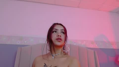 Angie online show from December 2024 10:49:02 AM