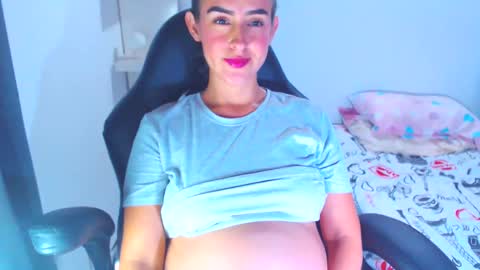 Snapshot of angie_dreamgirl chatting on January 2025 09:44:02 PM IG angie dreamgirl01 online show from January 2025 09:44:02 PM