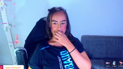 IG angie dreamgirl01 online show from February 2026 11:14:01 PM