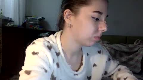 Angel Cute online show from April 2026 02:51:02 AM