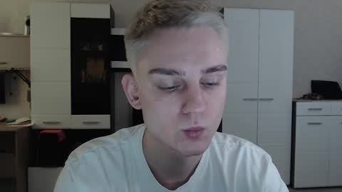 vodka online show from February 2025 07:58:02 AM