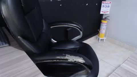 angy online show from January 2026 07:15:02 PM