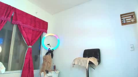 Snapshot of angye_hot chatting on October 2025 10:58:02 AM Jovana Michell online show from October 2025 10:58:02 AM