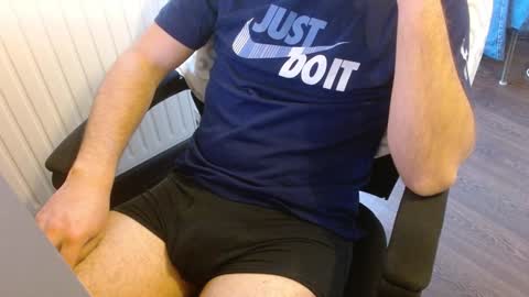 Snapshot of anhotcock chatting on December 2024 01:32:01 PM anhotcock online show from December 2024 01:32:01 PM