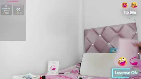 anierey online show from April 2026 09:53:02 PM