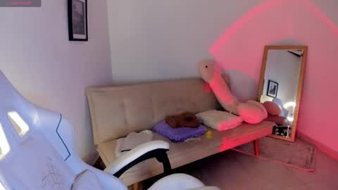 Snapshot of aniie_pink18 chatting on June 2026 12:04:02 AM Maria online show from June 2026 12:04:02 AM
