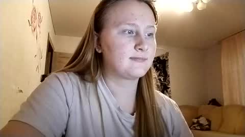 Anika online show from November 2025 06:36:02 AM