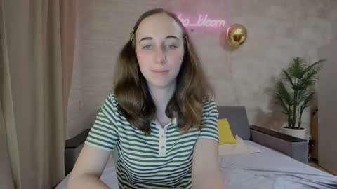 anikabloom online show from February 2025 12:25:01 AM