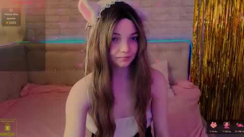 Alica online show from March 2026 02:33:02 AM