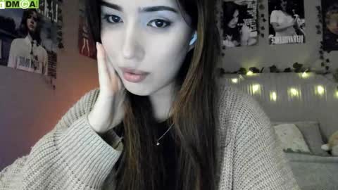 Anisa Moan from LovenseWet from Tip MenuOpen for Private online show from October 2025 10:27:01 AM