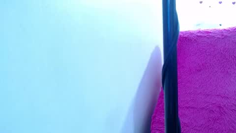 ana independent model online show from February 2025 04:36:02 AM