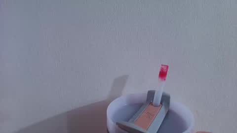 ana independent model online show from March 2025 05:03:02 AM