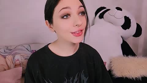 Anita online show from December 2024 09:45:02 AM