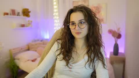 Anita Grey online show from December 2025 07:33:02 PM