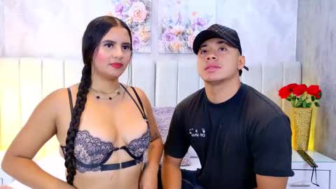 Dania Lpez online show from October 2025 01:09:01 PM