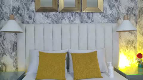 Dania Lpez online show from June 2026 12:31:02 PM