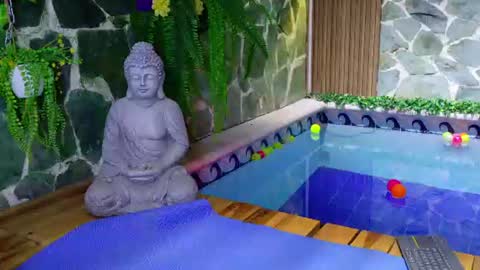 Dania Lpez online show from July 2026 04:39:33 PM
