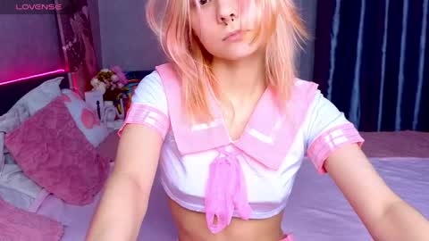 Snapshot of anitasweetness chatting on April 2026 07:19:01 PM anitasweetness online show from April 2026 07:19:01 PM