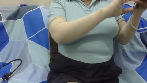 Snapshot of anjali_dogra786 chatting on September 2025 08:49:01 AM anjali_dogra786 online show from September 2025 08:49:01 AM