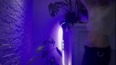 Anje online show from December 2024 10:48:01 PM