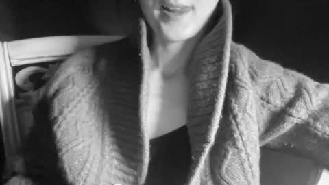 Anje online show from January 2025 10:10:01 PM