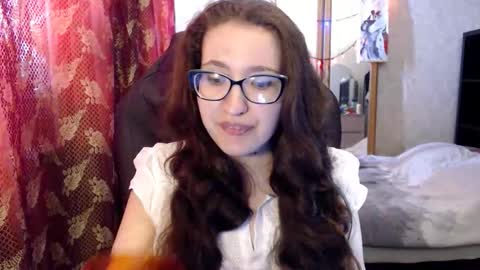 Snapshot of ankey_rayah chatting on May 2026 08:31:01 AM Nameless online show from May 2026 08:31:01 AM