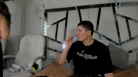 ANGEL AND TEFY online show from April 2026 09:01:01 PM