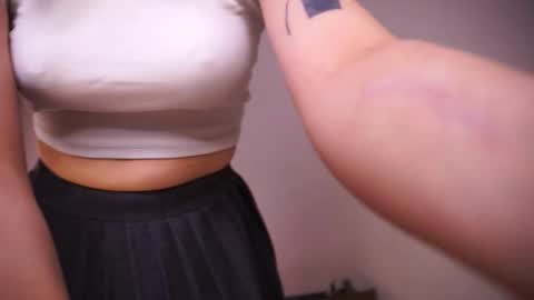 Ann online show from December 2025 02:37:02 PM