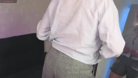 Snapshot of ann_annise chatting on March 2026 01:12:02 AM ann_annise online show from March 2026 01:12:02 AM