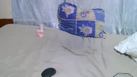 ann_keller online show from February 2026 02:15:01 PM