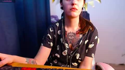 Ann online show from March 2025 05:28:01 PM