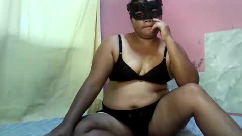 Snapshot of ann_rose2025 chatting on October 2025 12:53:01 AM ann_rose2025 online show from October 2025 12:53:01 AM