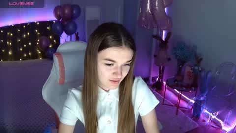 ann_woood online show from March 2026 07:01:02 AM