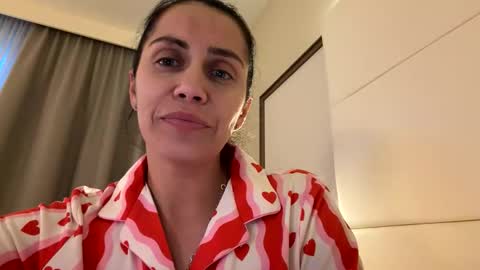 Anna online show from May 2026 07:08:02 PM
