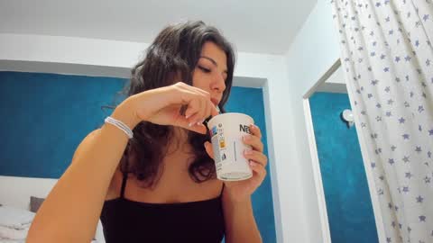 Anna online show from February 2025 07:18:02 AM